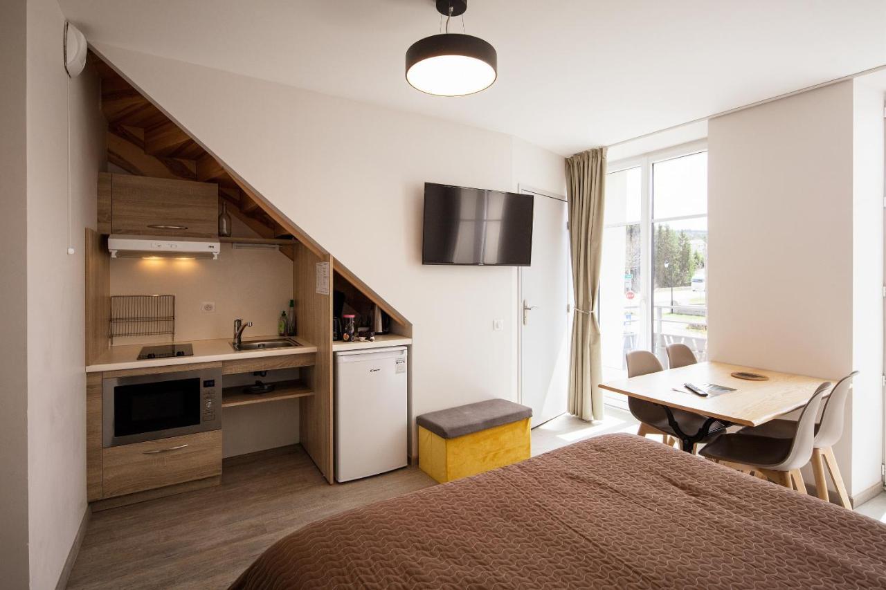 Hotel Restaurant De La Poste Et La Grange Detente, Espace Bien-Etre Châteauneuf-de-Randon Pokój zdjęcie