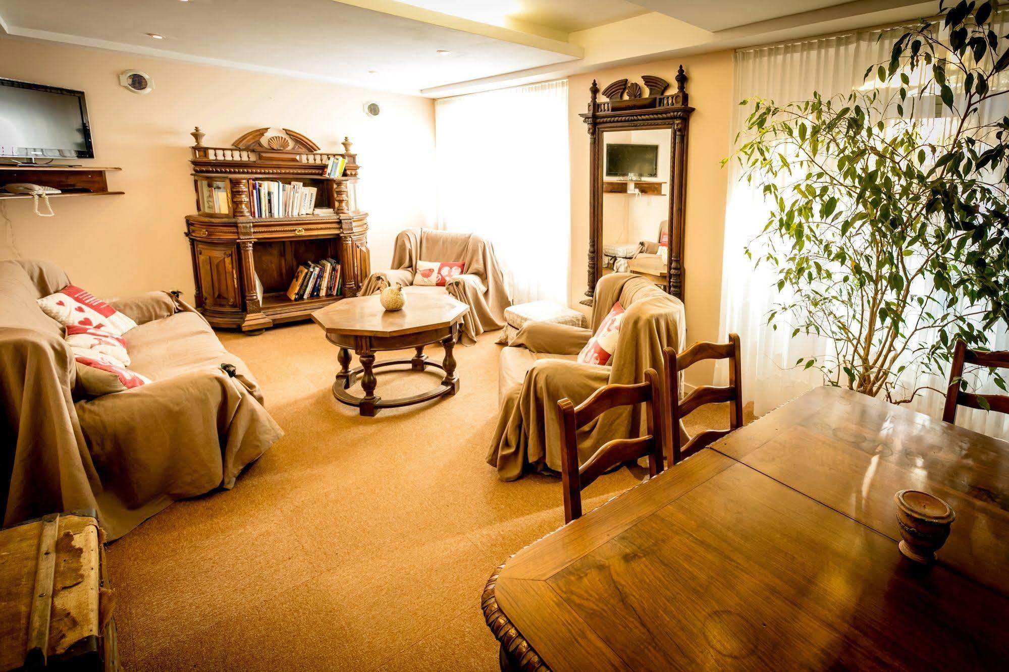 Hotel Restaurant De La Poste Et La Grange Detente, Espace Bien-Etre Châteauneuf-de-Randon Zewnętrze zdjęcie